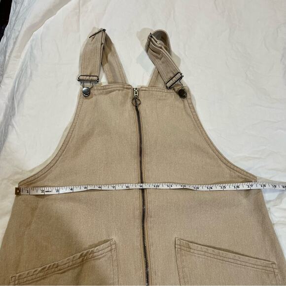 Kendall and Kylie Denim Front Zip Patch Pocket Pinafore Tan size L - Picture 7 of 11